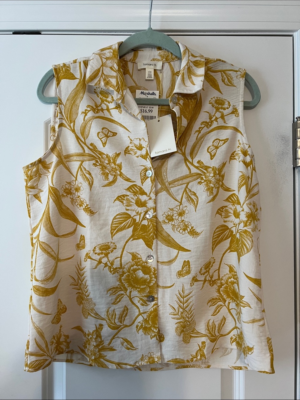 Sleeveless Floral Button-Front Blouse in Mustard on Cream
